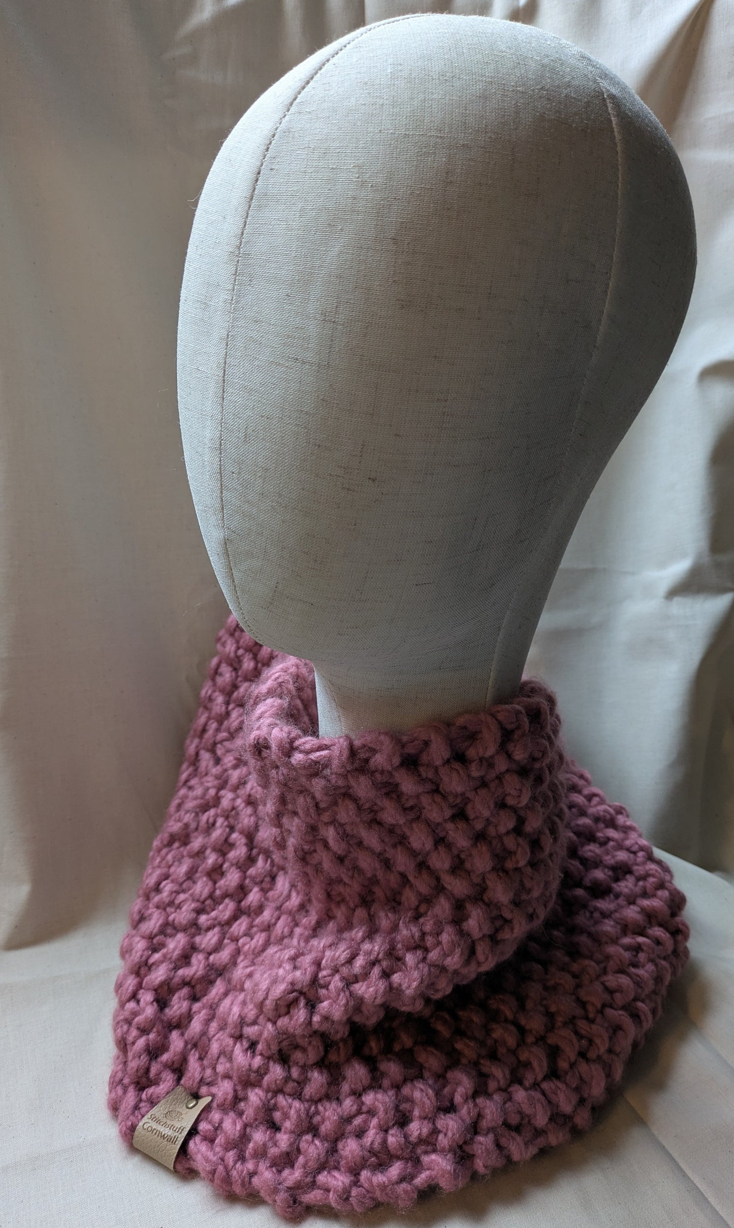 Chunky Knit Neck Warmer - Hedgerow Berries