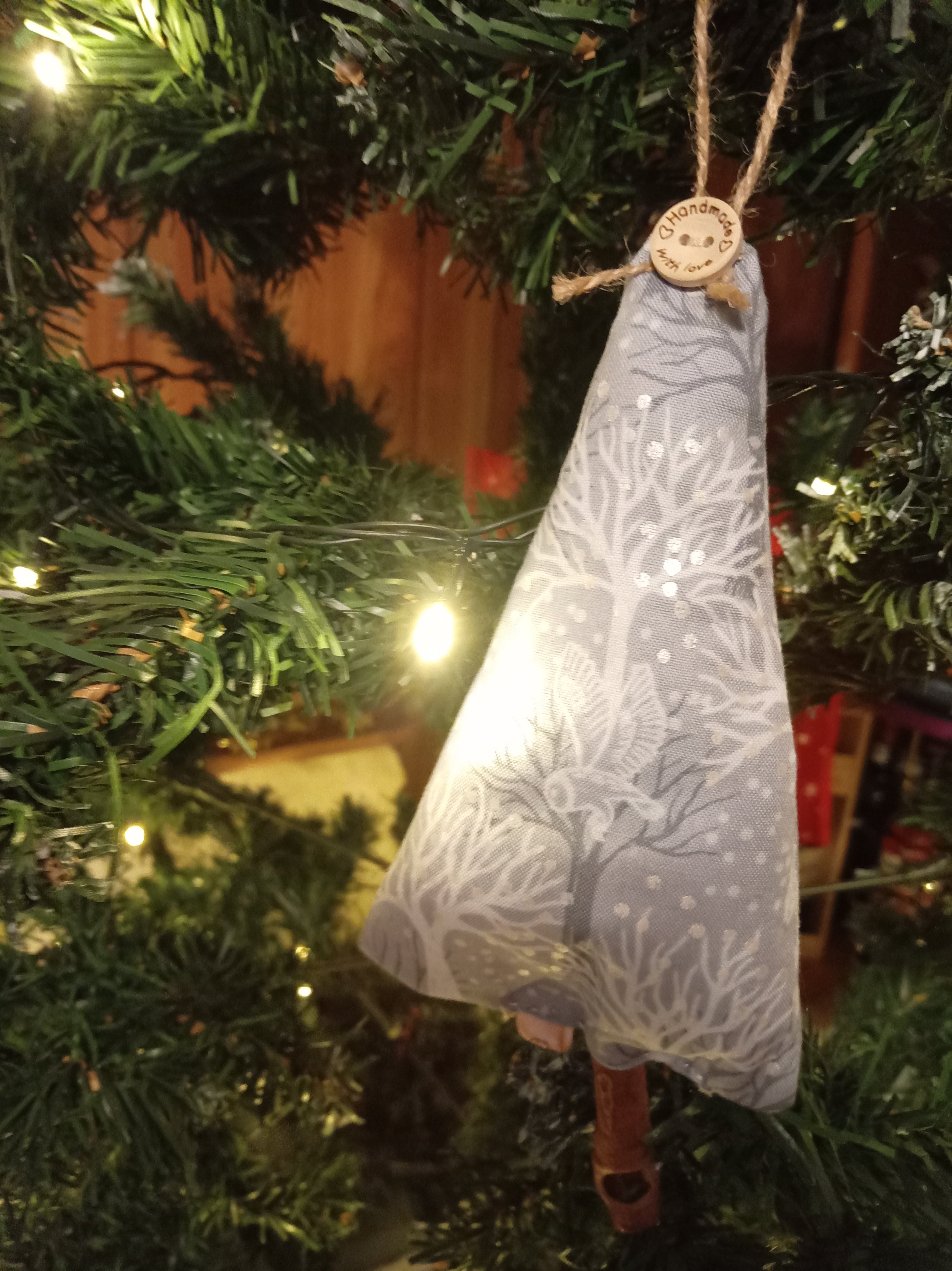 Hanging Christmas Tree Decoration - Winter Woodland