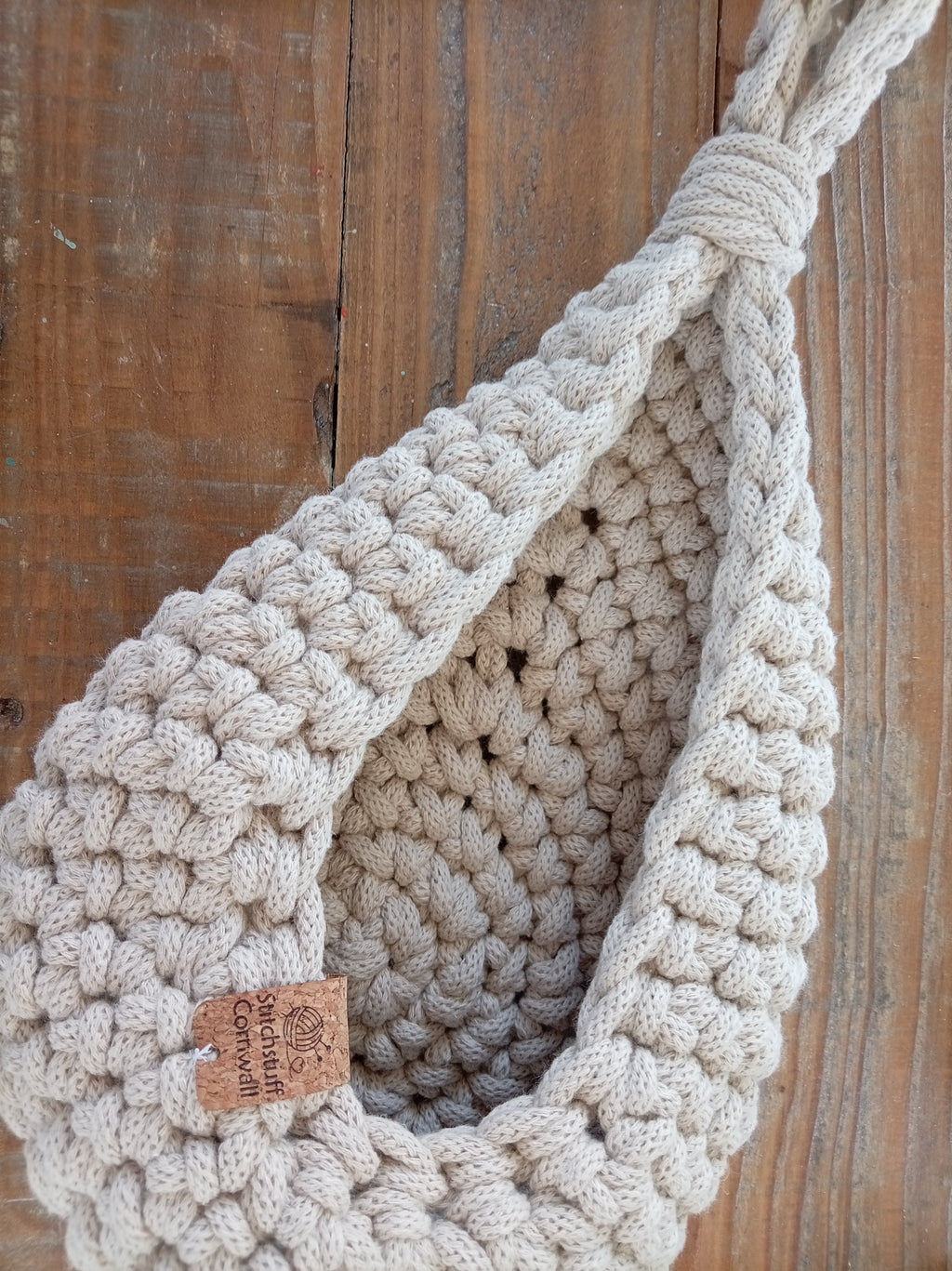 Chunky Crochet Hanging Basket - Harbour Wall