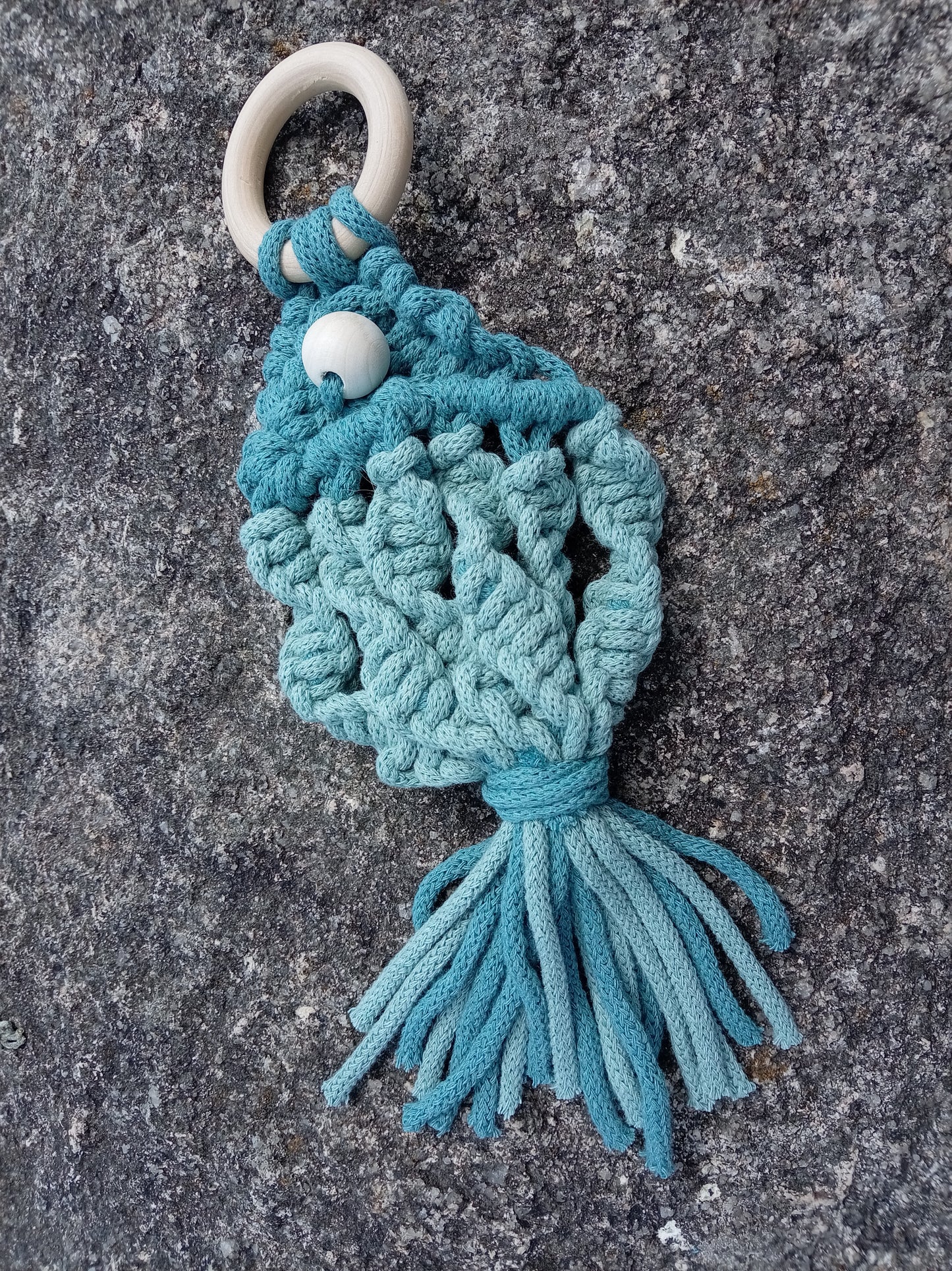 Macrame Hanging Fish - Sea Foam