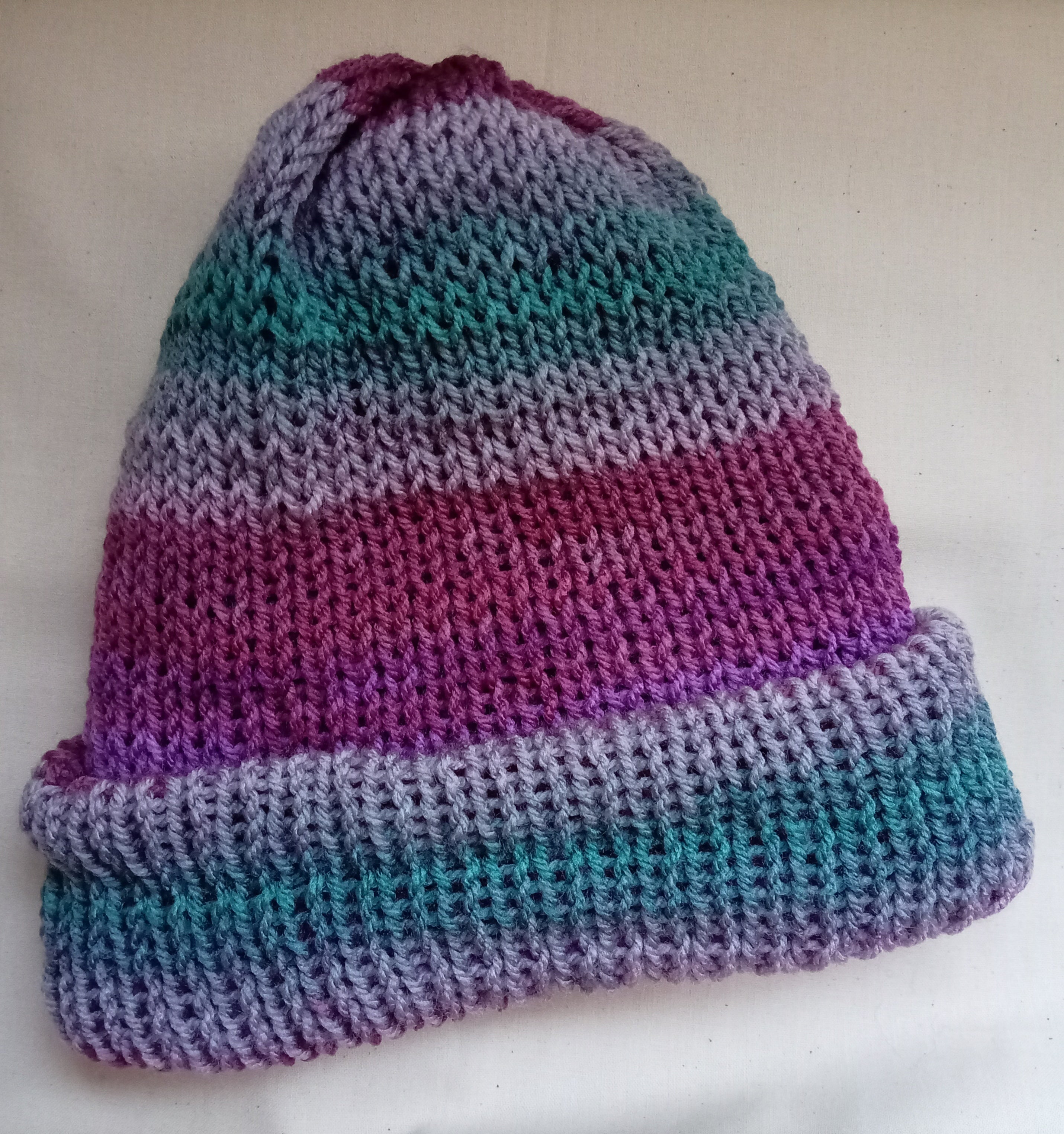 Knitted reversible hat - Moorland