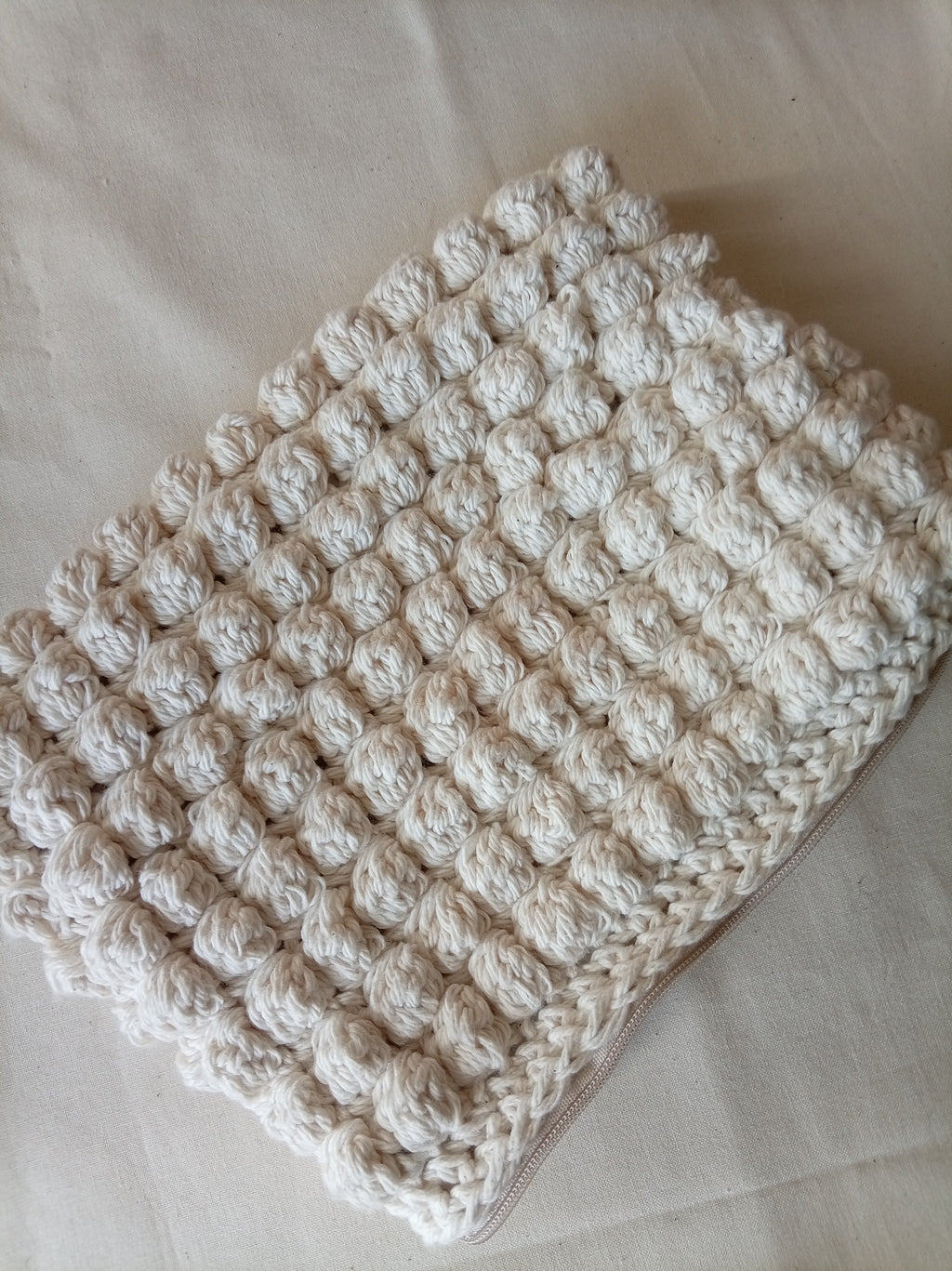 Bobble Pouch - Shell Seeker